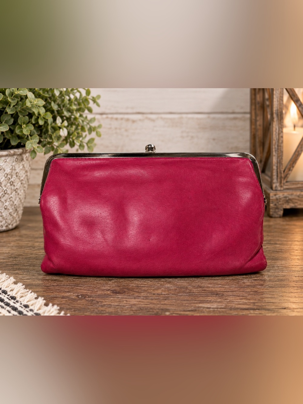 HOBO Vintage Pink Leather Kiss Lock Clutch Wallet Raspberry Fuchsia